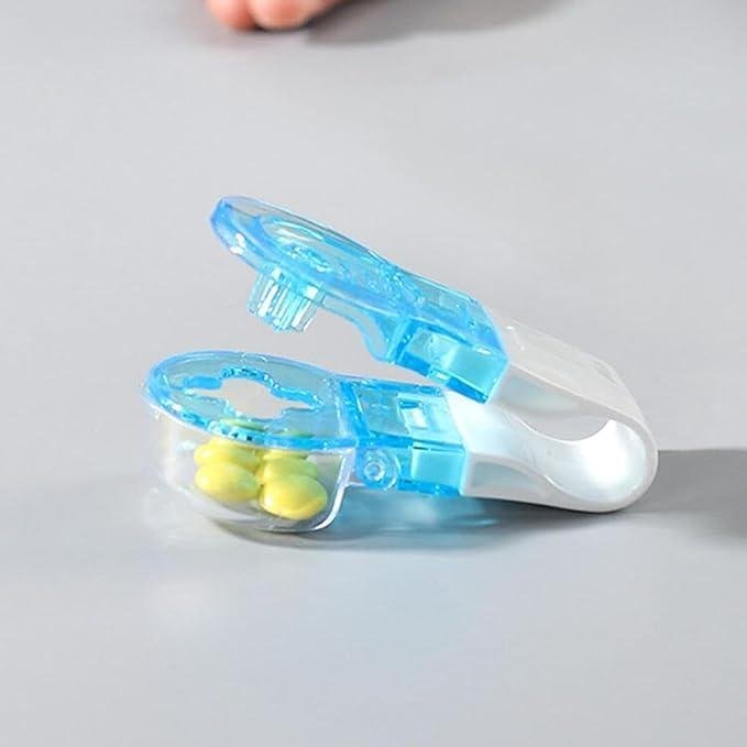 Portable pill dispenser box